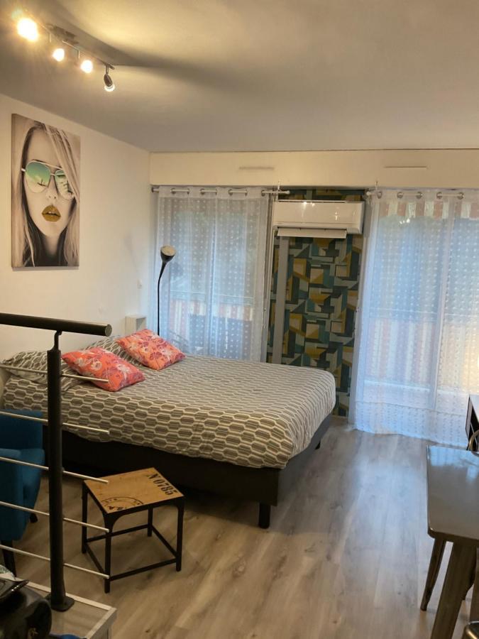 Apartment Eden Park แซ็ง-ทรอเป ภายนอก รูปภาพ